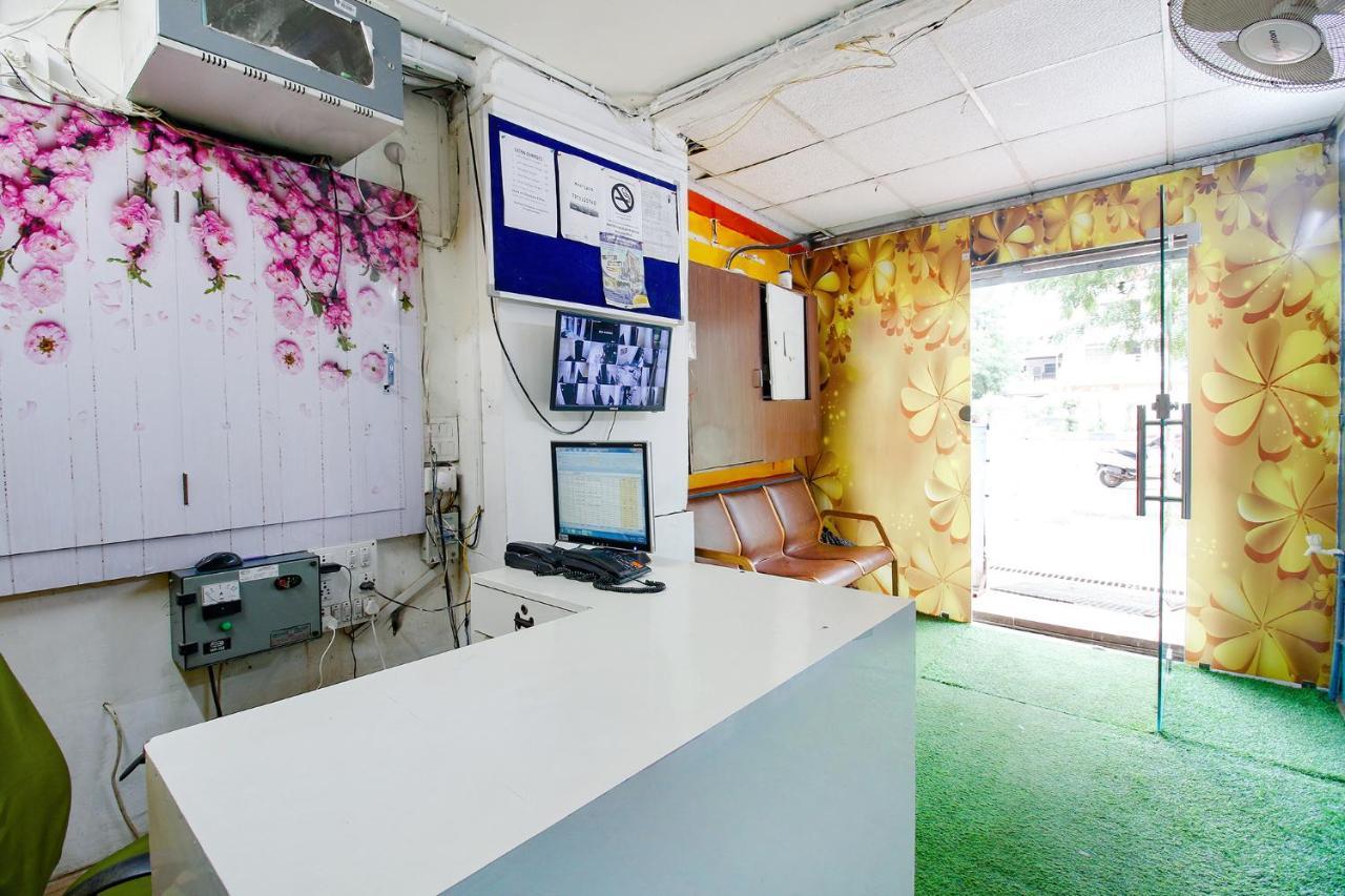 Fabexpress Saket Inn Bhopal Exteriör bild